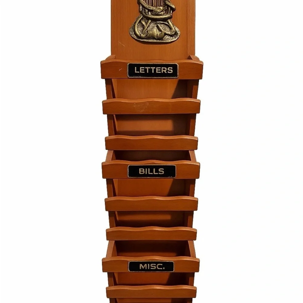 VTG Wooden Wall Organizer with Multiple Slots